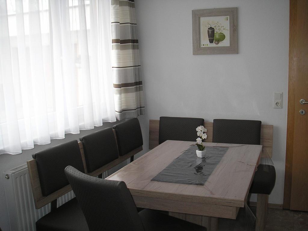 Ferienwohnung Haus Daniel Neustift im Stubaital Zimmer foto